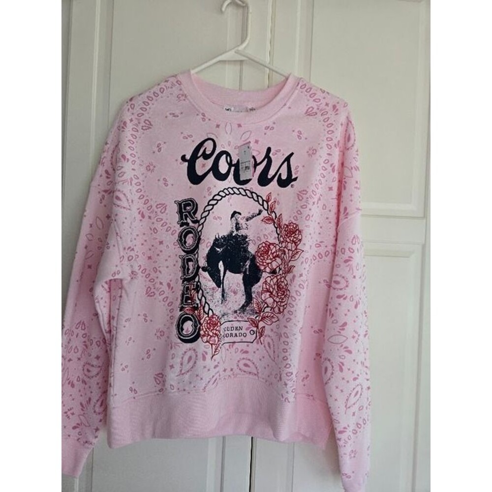 Coors Rodeo Graphic Sweatshirt Pink Bandana Print Crewneck - Womens Large - NEW